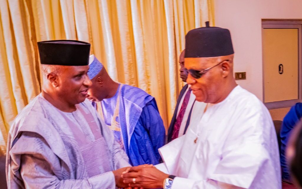 Gov Fintiri Receives Vice President Shettima in Yola, as FG Mourns Bamanga Tukur – Adamawa State Government